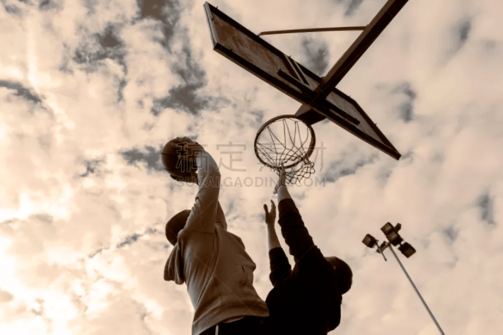 篮球CBA新赛季赛程出炉，焦点战不断