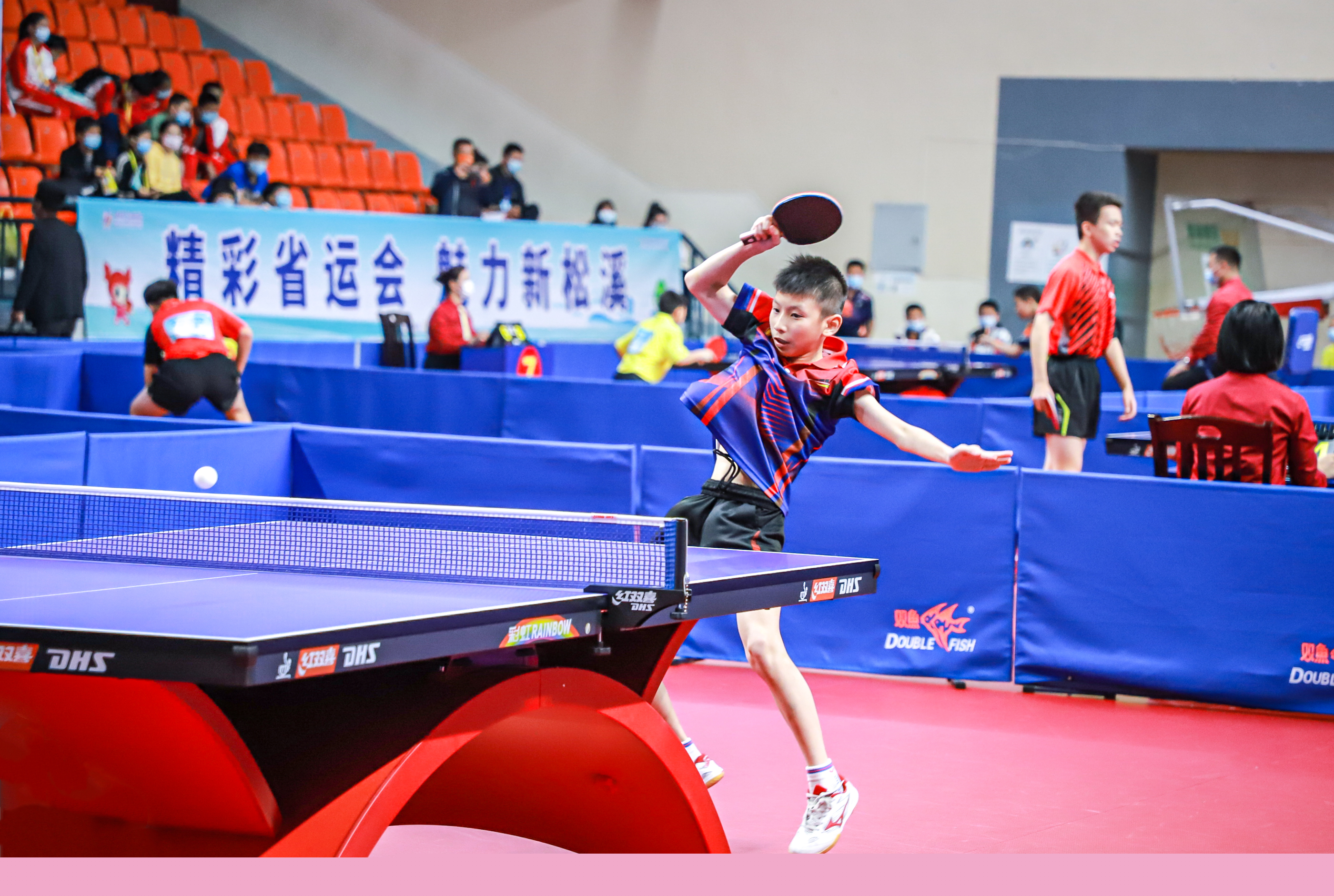 够在比赛中 够在比赛中