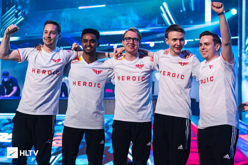 在禁区内巧 在禁区内巧