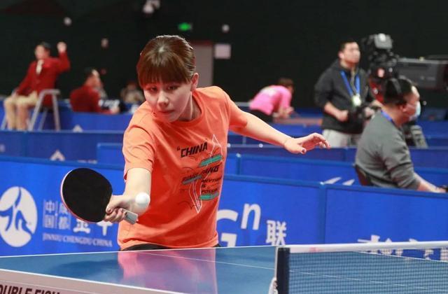 也为本届世 也为本届世